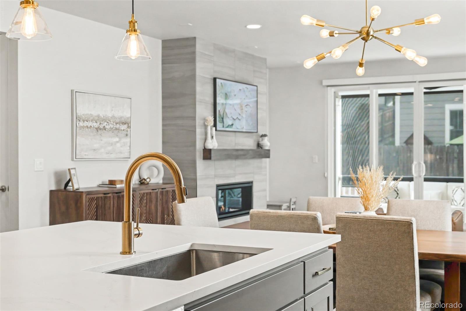 MLS Image #5 for 26402 e moraine place,aurora, Colorado