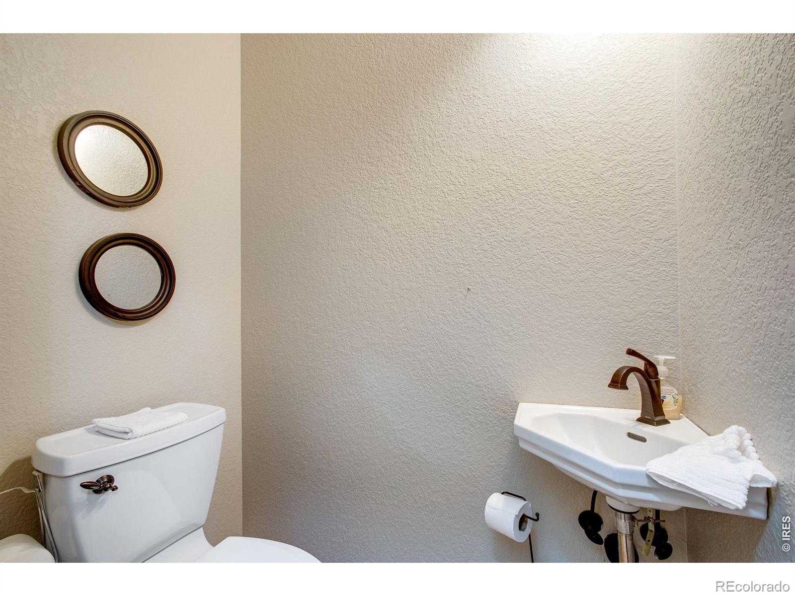 MLS Image #21 for 20509  county road 3 ,berthoud, Colorado