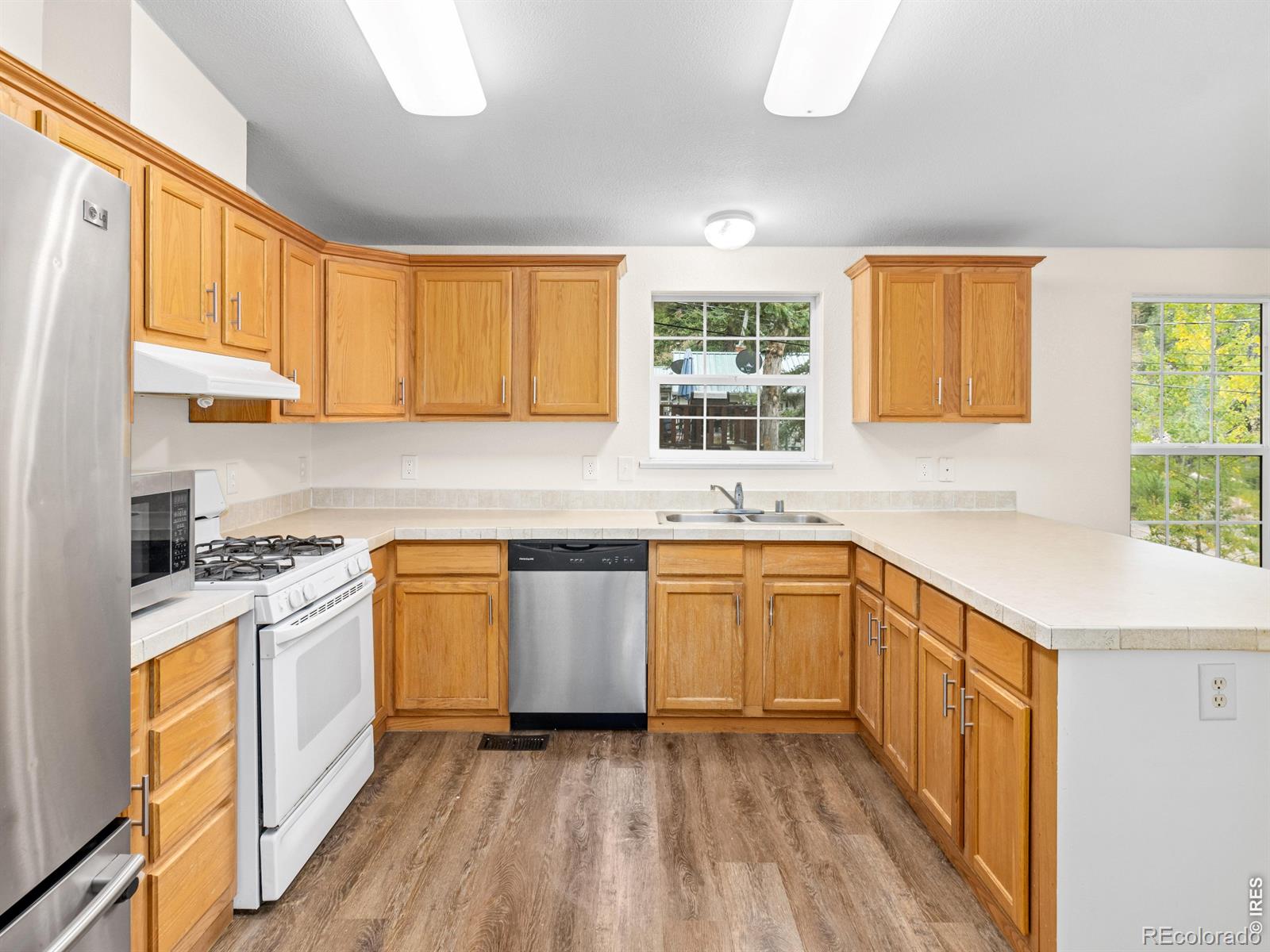 MLS Image #9 for 270  river fork road,drake, Colorado