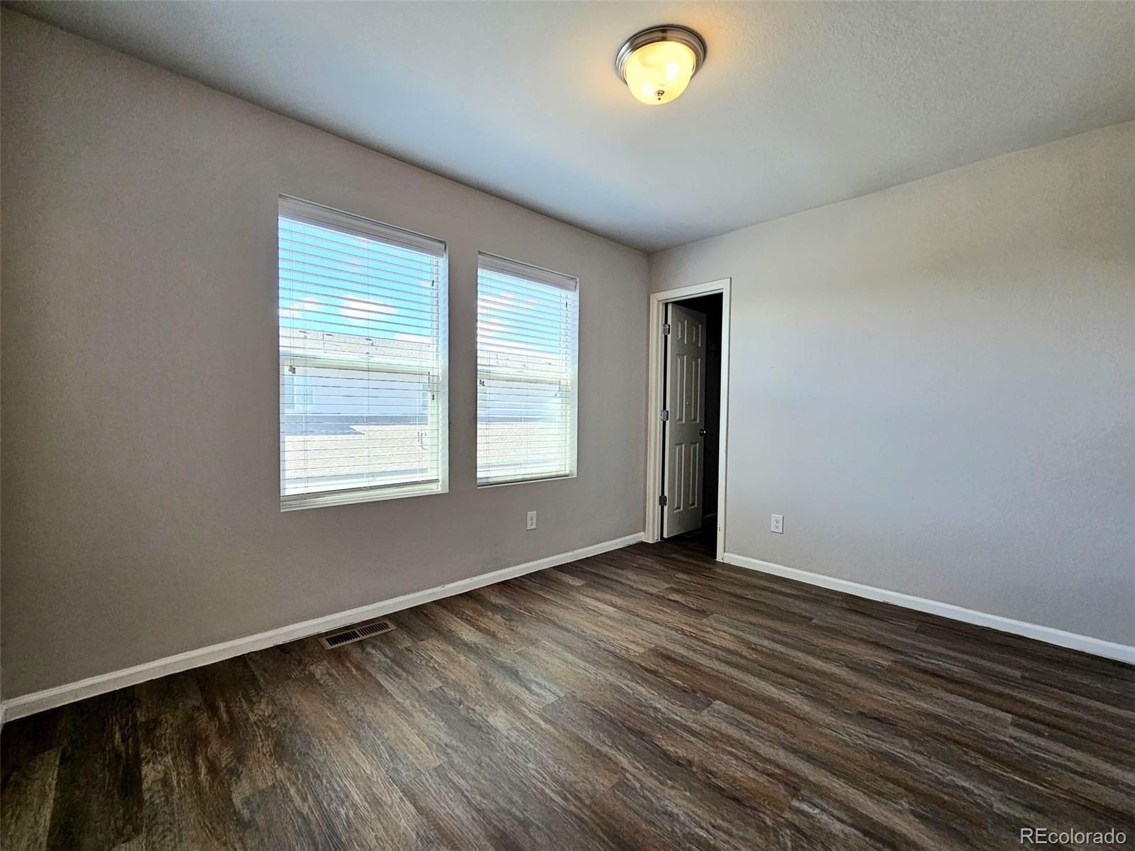 MLS Image #10 for 16019 e elk drive ,denver, Colorado
