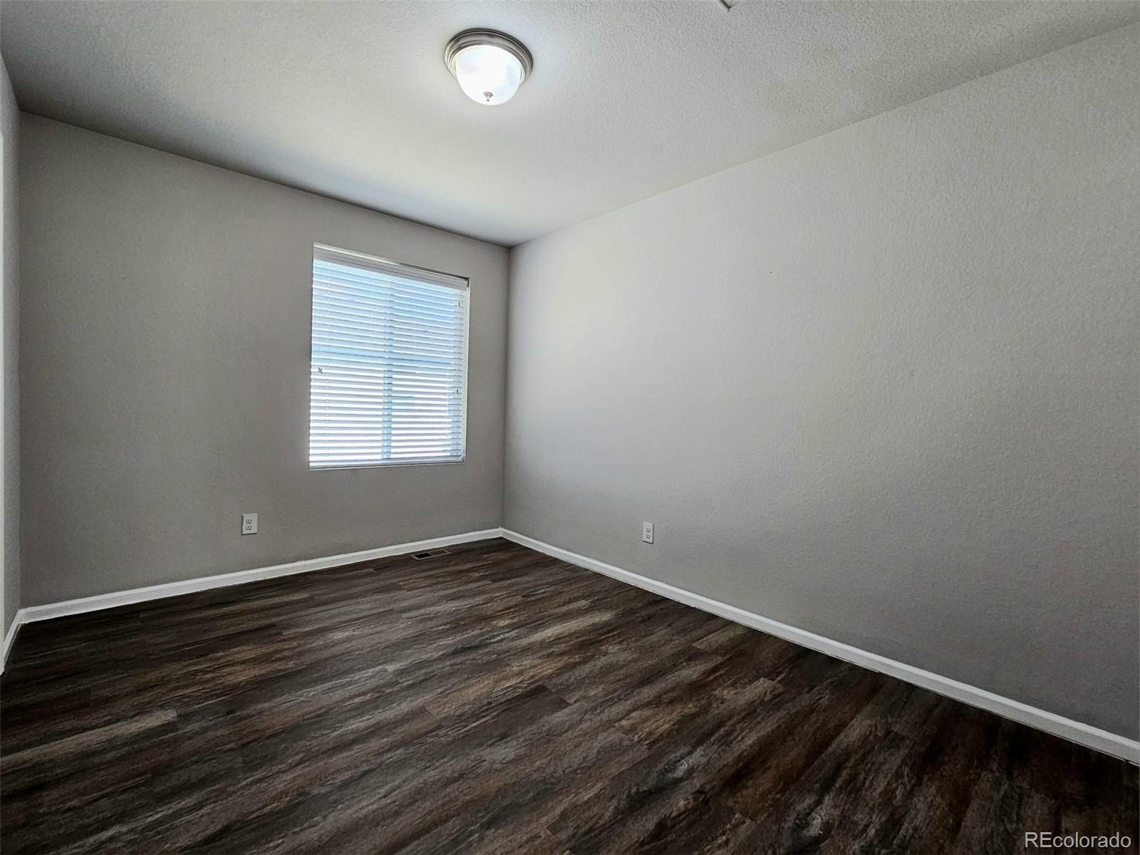 MLS Image #12 for 16019 e elk drive ,denver, Colorado