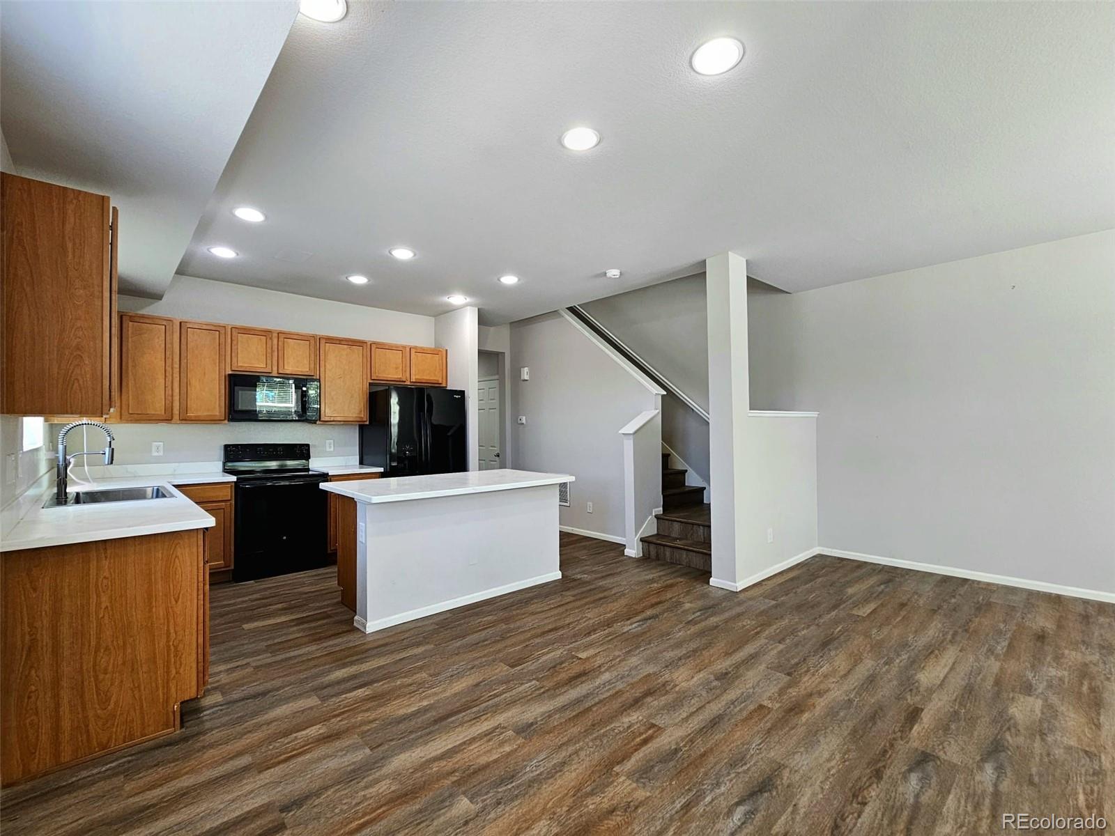 MLS Image #3 for 16019 e elk drive ,denver, Colorado