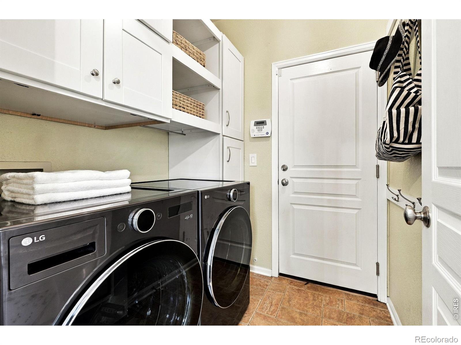 MLS Image #19 for 15036  silver feather circle,broomfield, Colorado