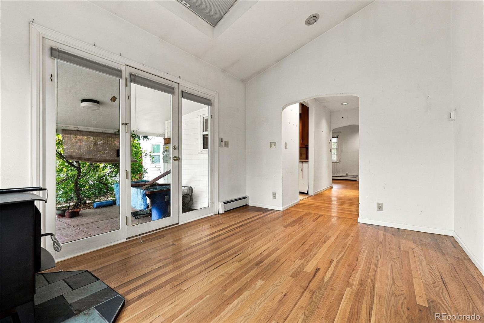 MLS Image #16 for 2650 s pennsylvania street,denver, Colorado