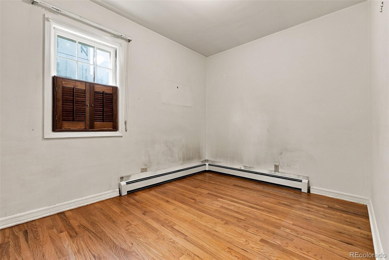 MLS Image #24 for 2650 s pennsylvania street,denver, Colorado