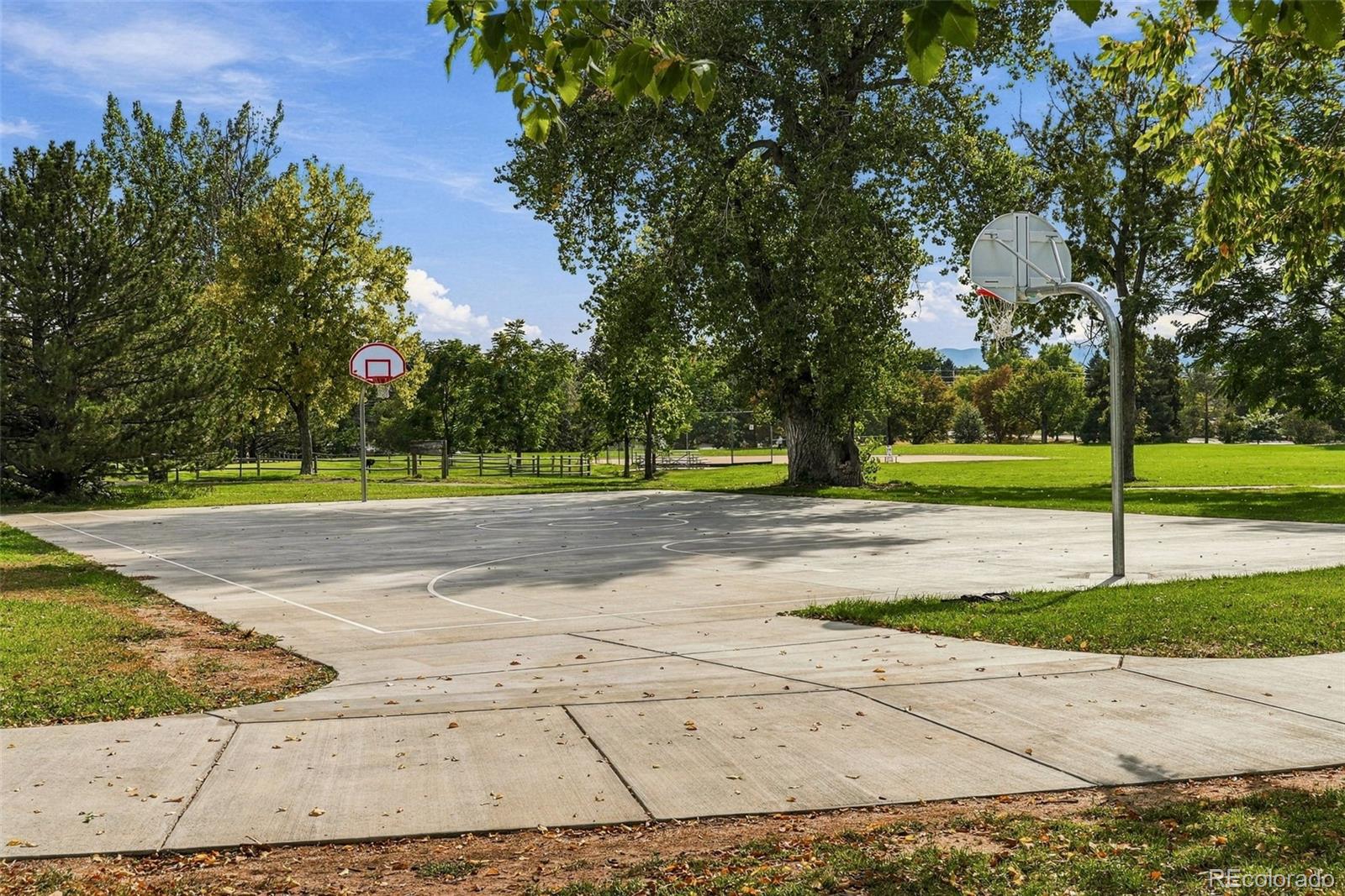 MLS Image #41 for 2650 s pennsylvania street,denver, Colorado