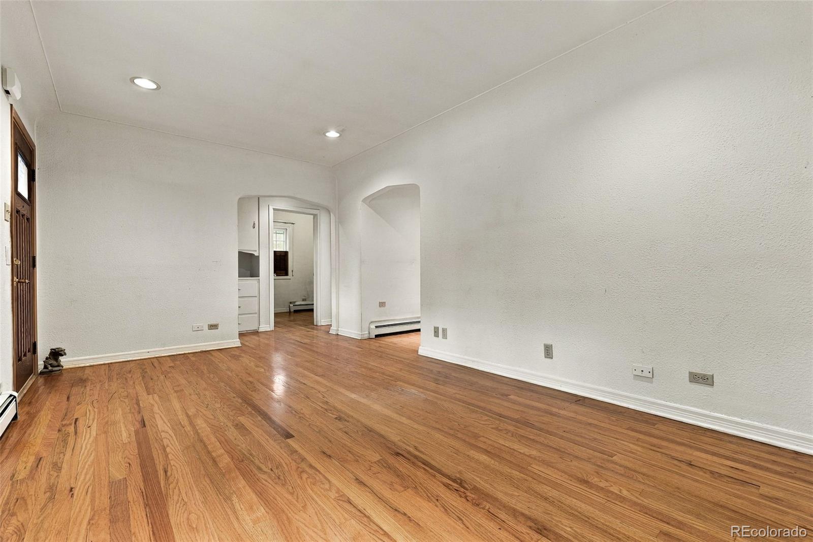 MLS Image #7 for 2650 s pennsylvania street,denver, Colorado