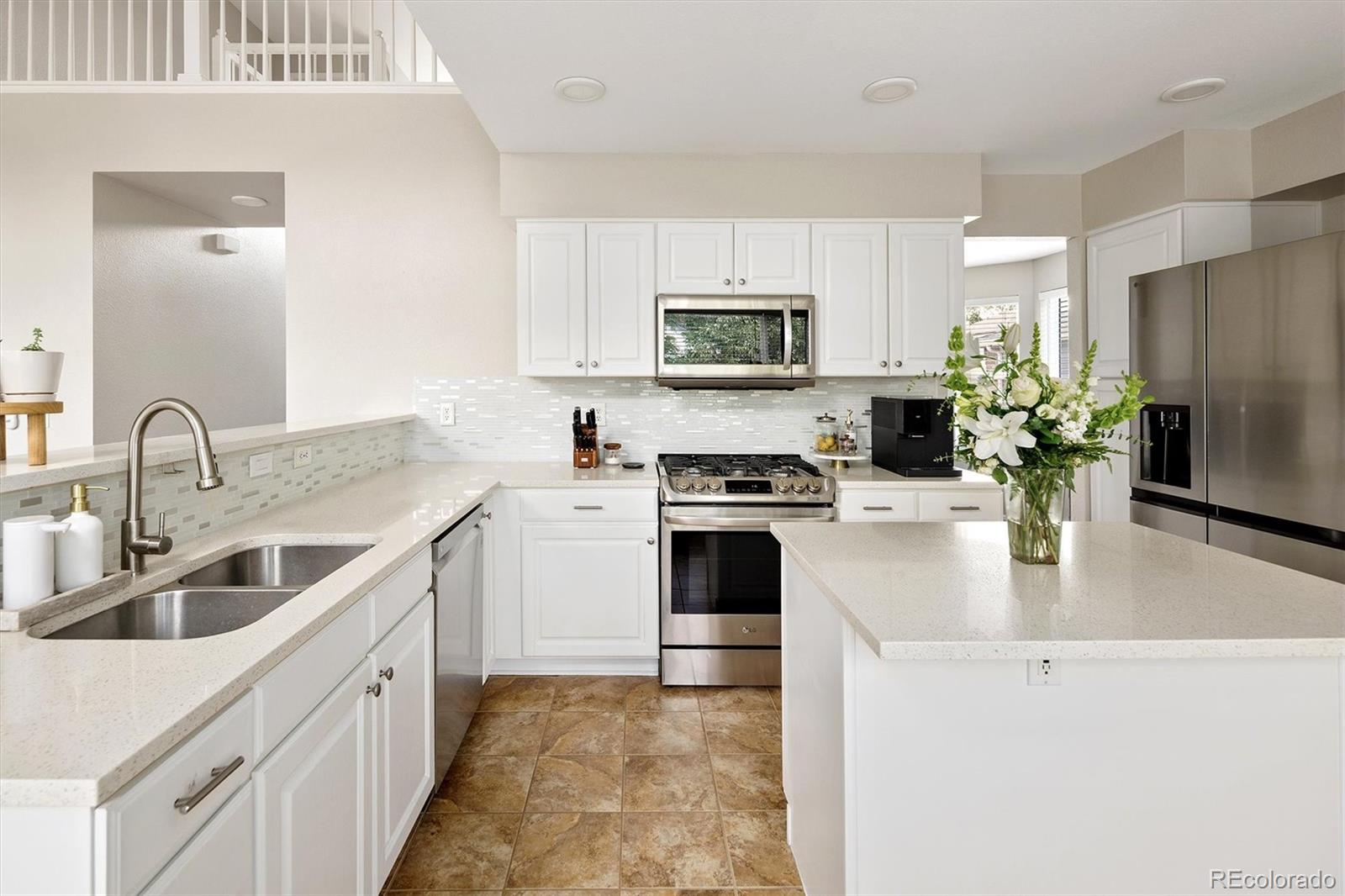 MLS Image #17 for 809  redwood court,highlands ranch, Colorado