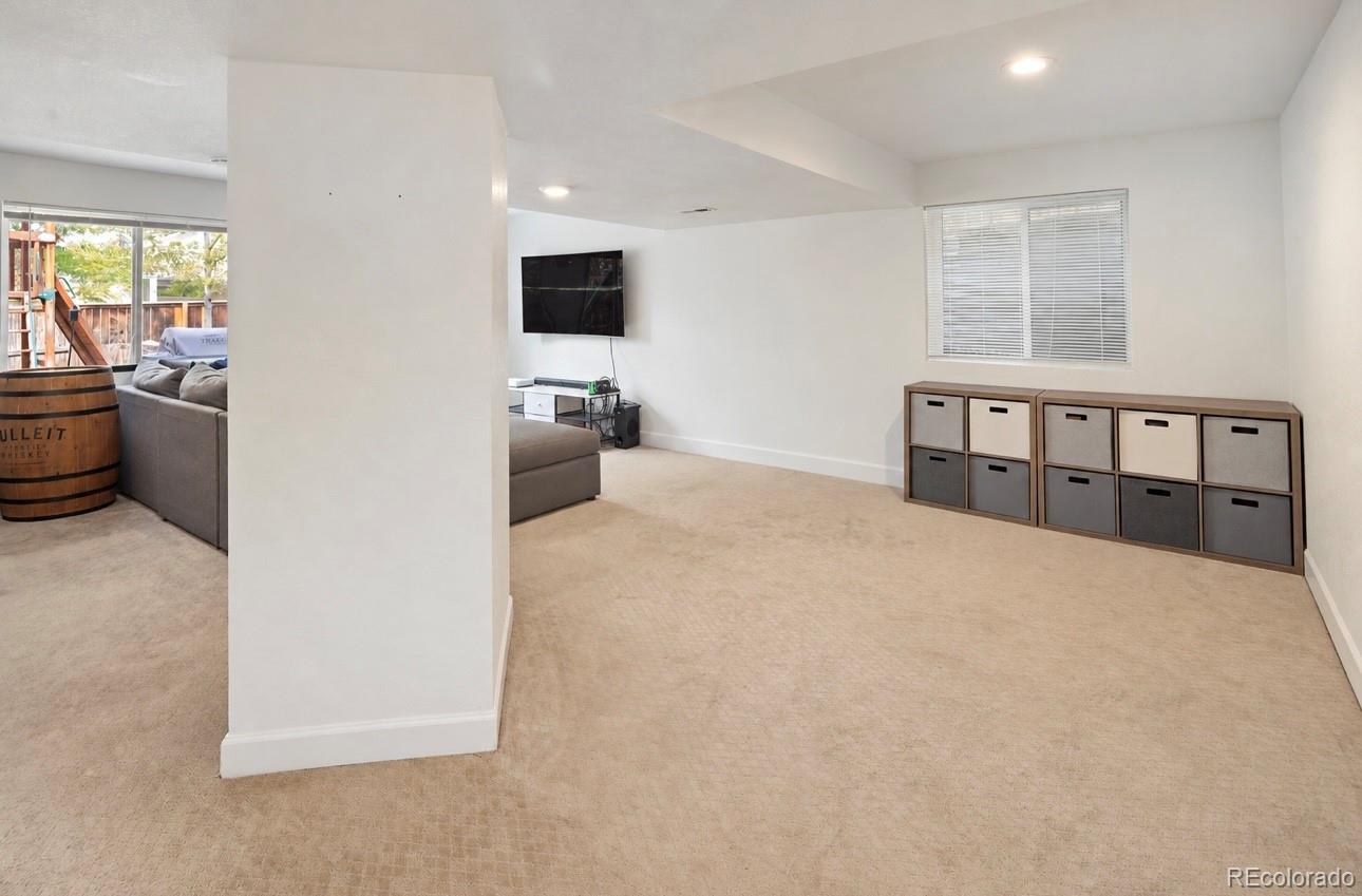 MLS Image #36 for 809  redwood court,highlands ranch, Colorado
