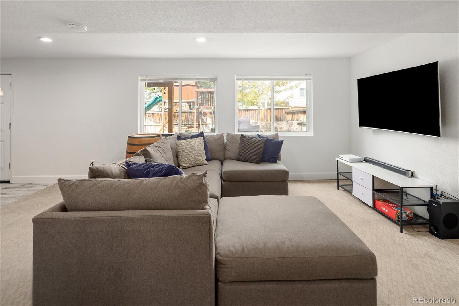 MLS Image #38 for 809  redwood court,highlands ranch, Colorado