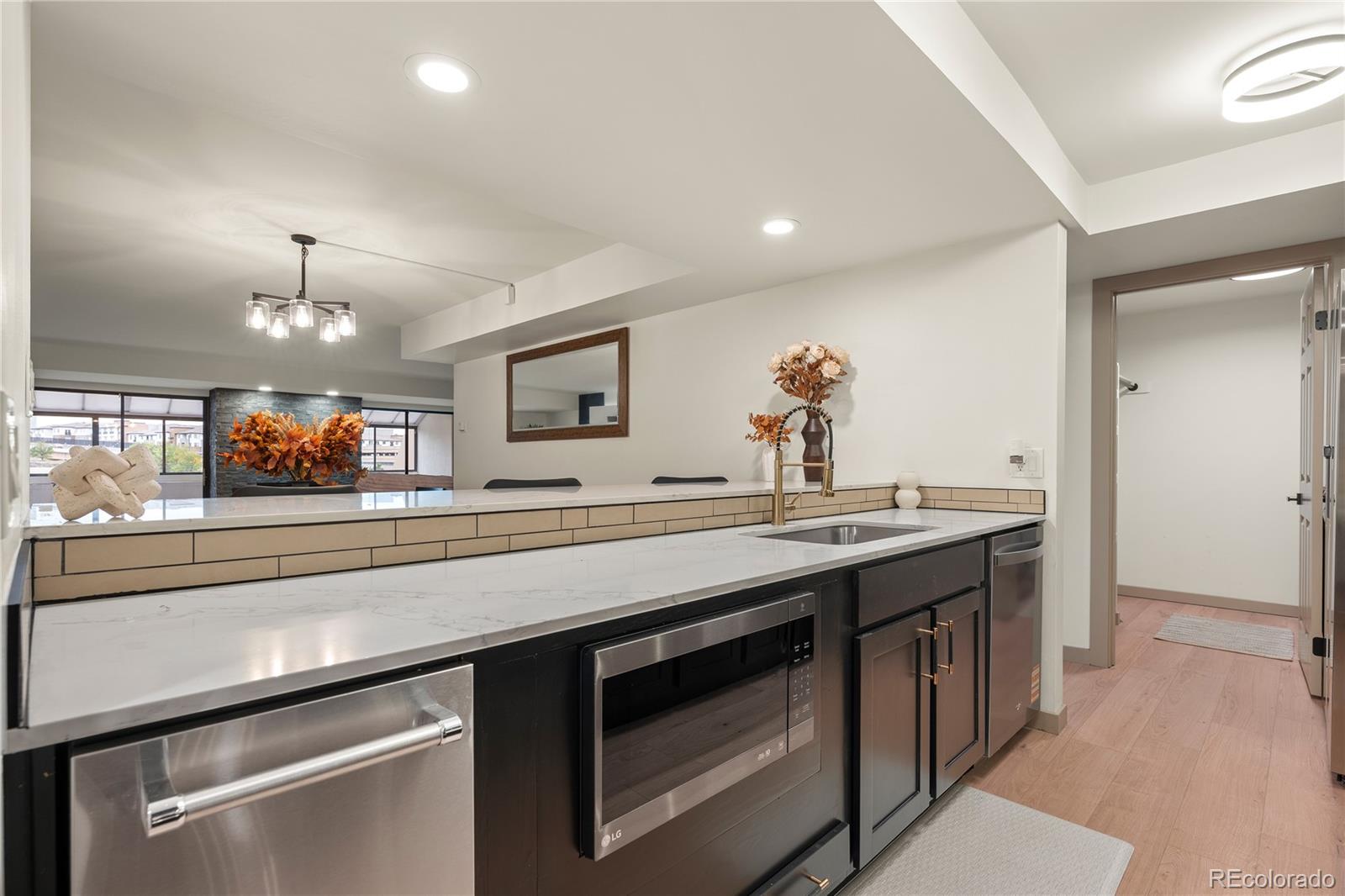 MLS Image #10 for 7000 e quincy avenue 301,denver, Colorado