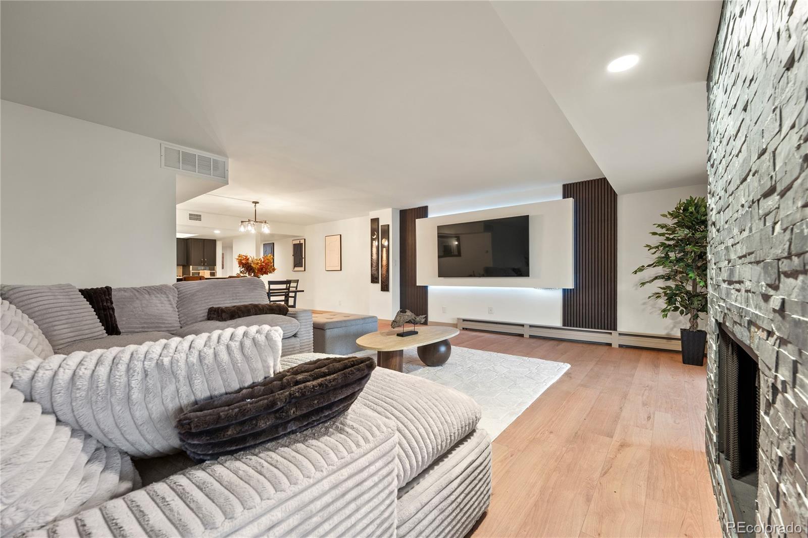 MLS Image #6 for 7000 e quincy avenue 301,denver, Colorado