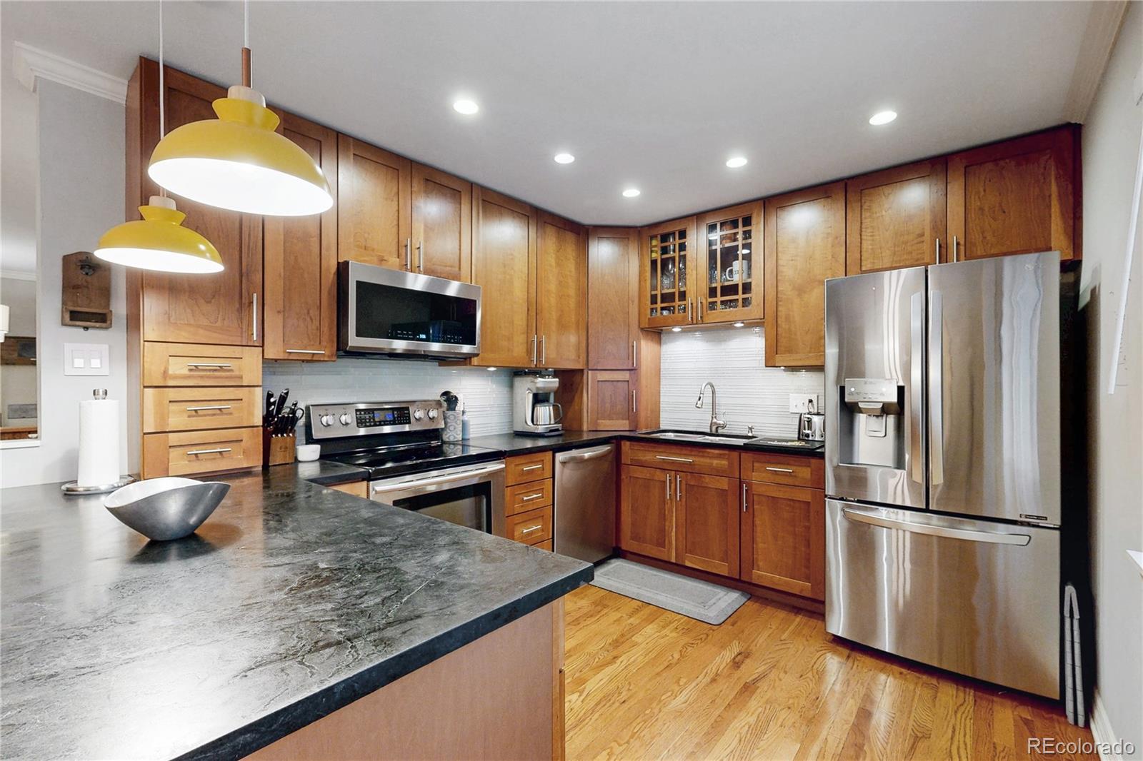 MLS Image #9 for 668 s jasmine way,denver, Colorado