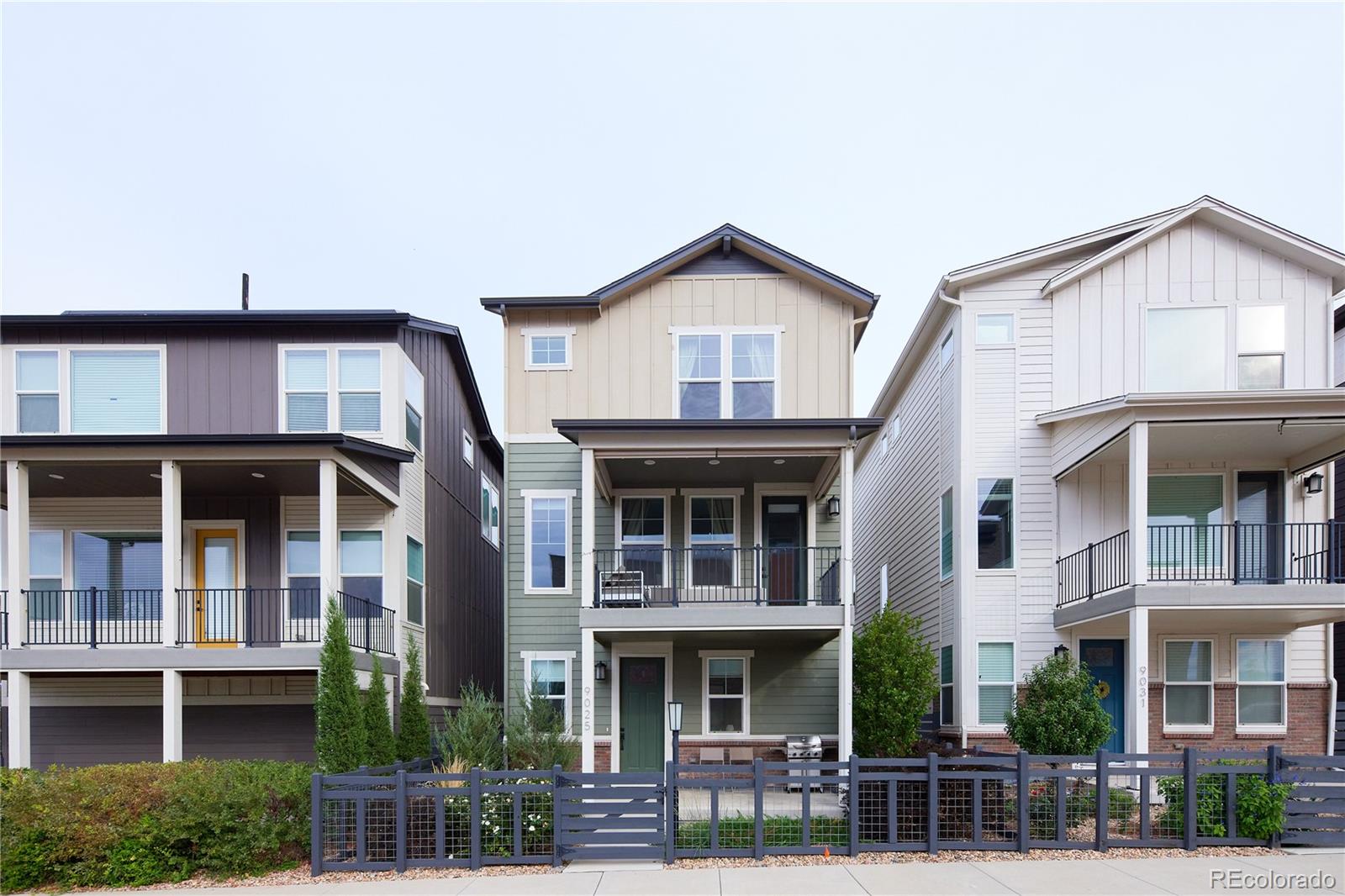 MLS Image #1 for 9025  southurst street,highlands ranch, Colorado