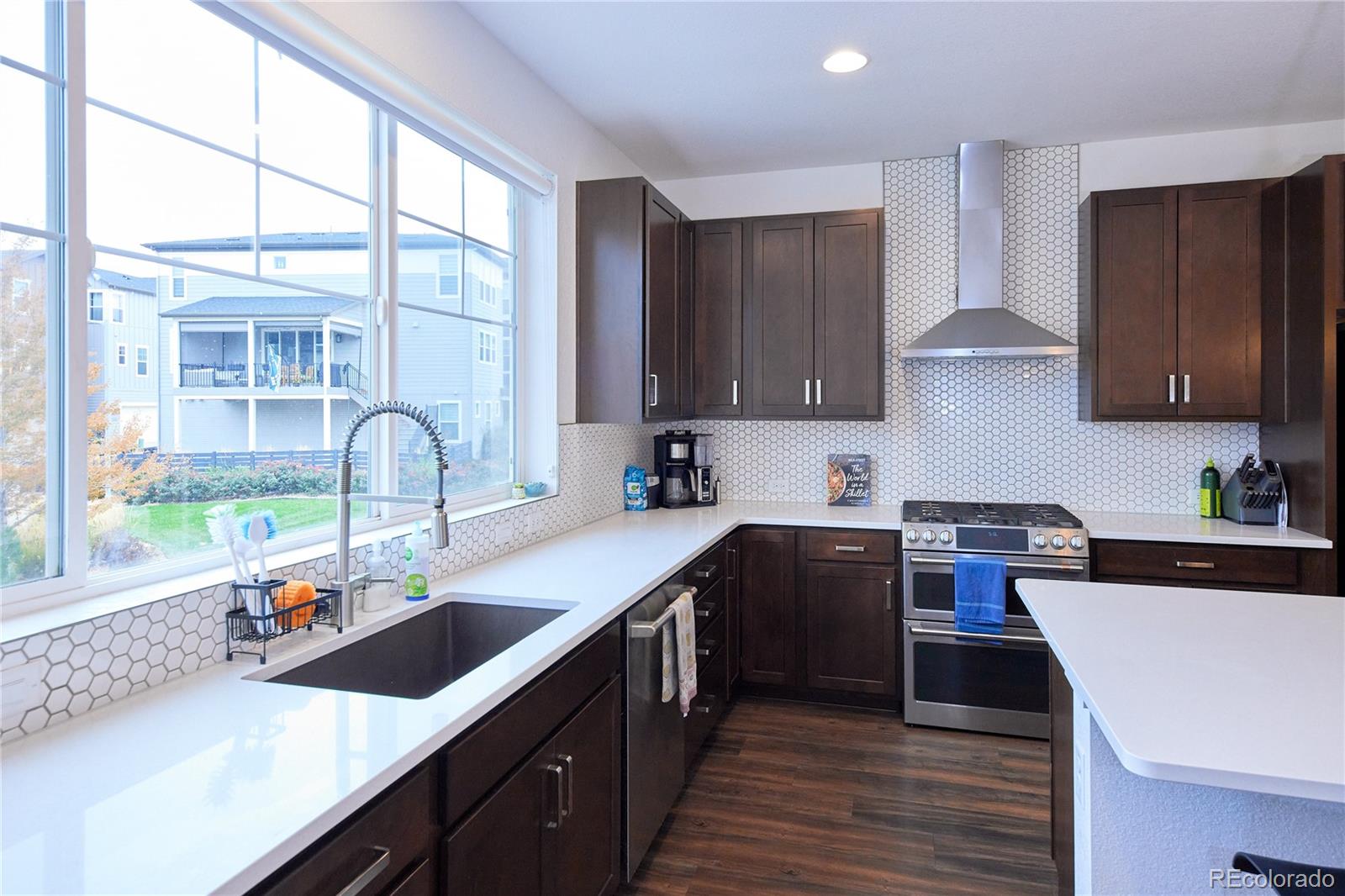 MLS Image #13 for 9025  southurst street,highlands ranch, Colorado