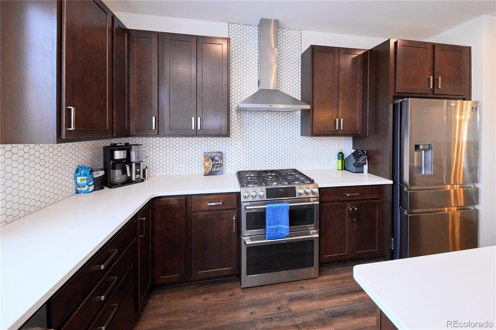 MLS Image #15 for 9025  southurst street,highlands ranch, Colorado