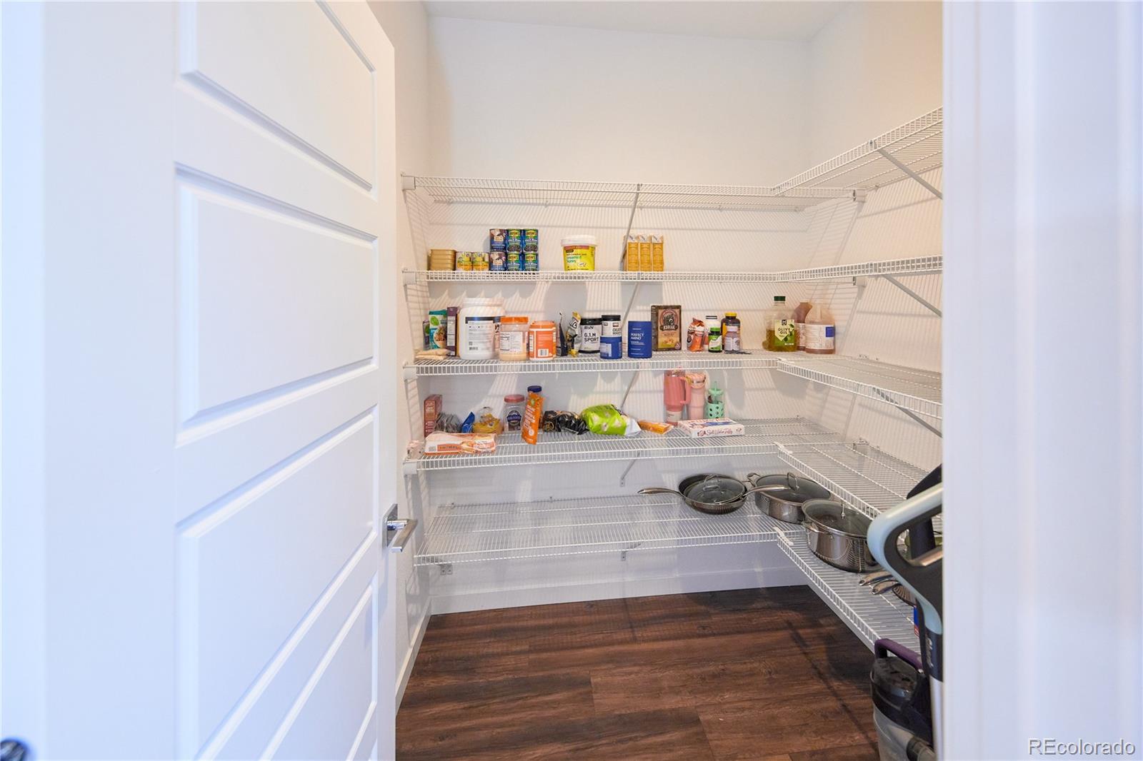 MLS Image #18 for 9025  southurst street,highlands ranch, Colorado