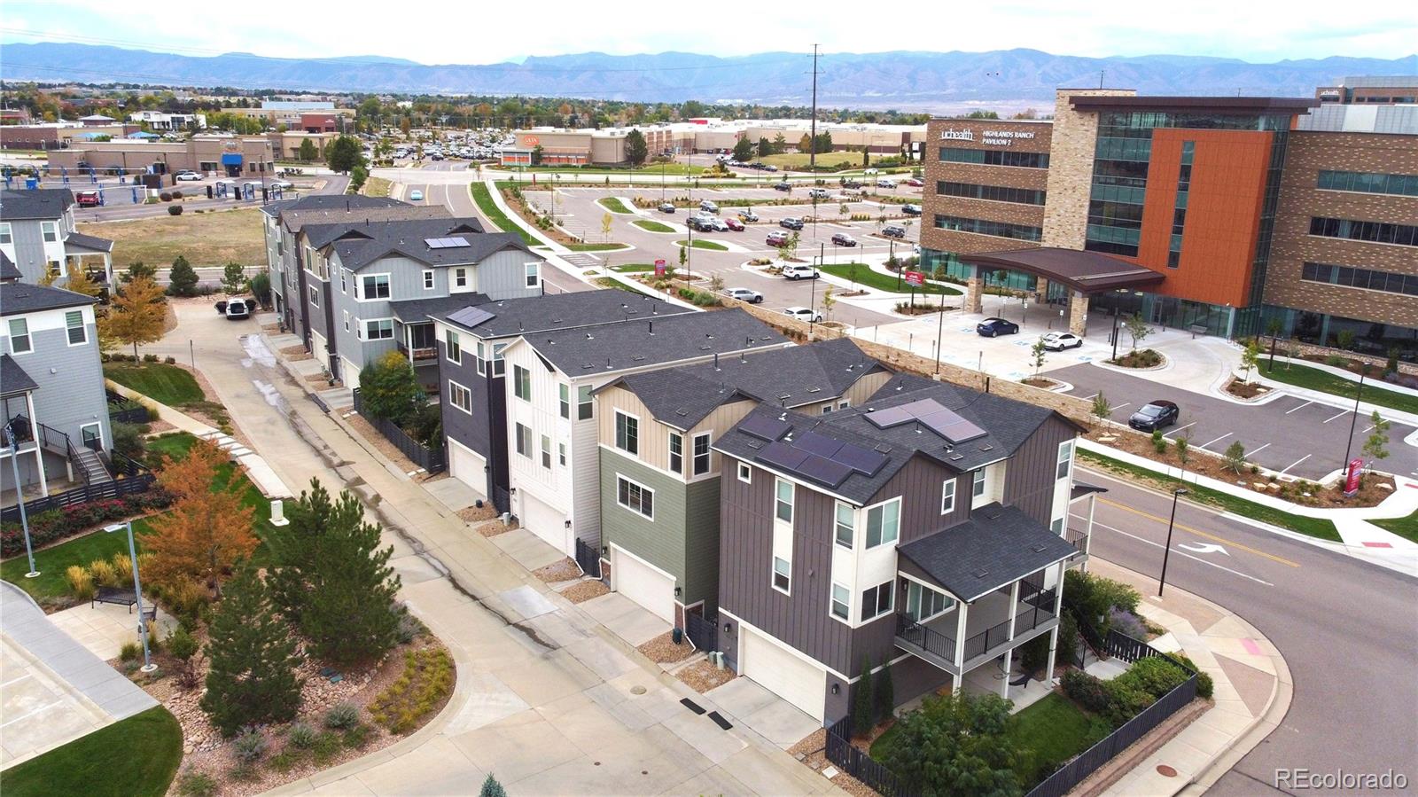 MLS Image #3 for 9025  southurst street,highlands ranch, Colorado