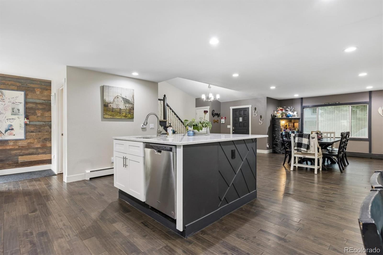 MLS Image #13 for 3734 s golden court,denver, Colorado
