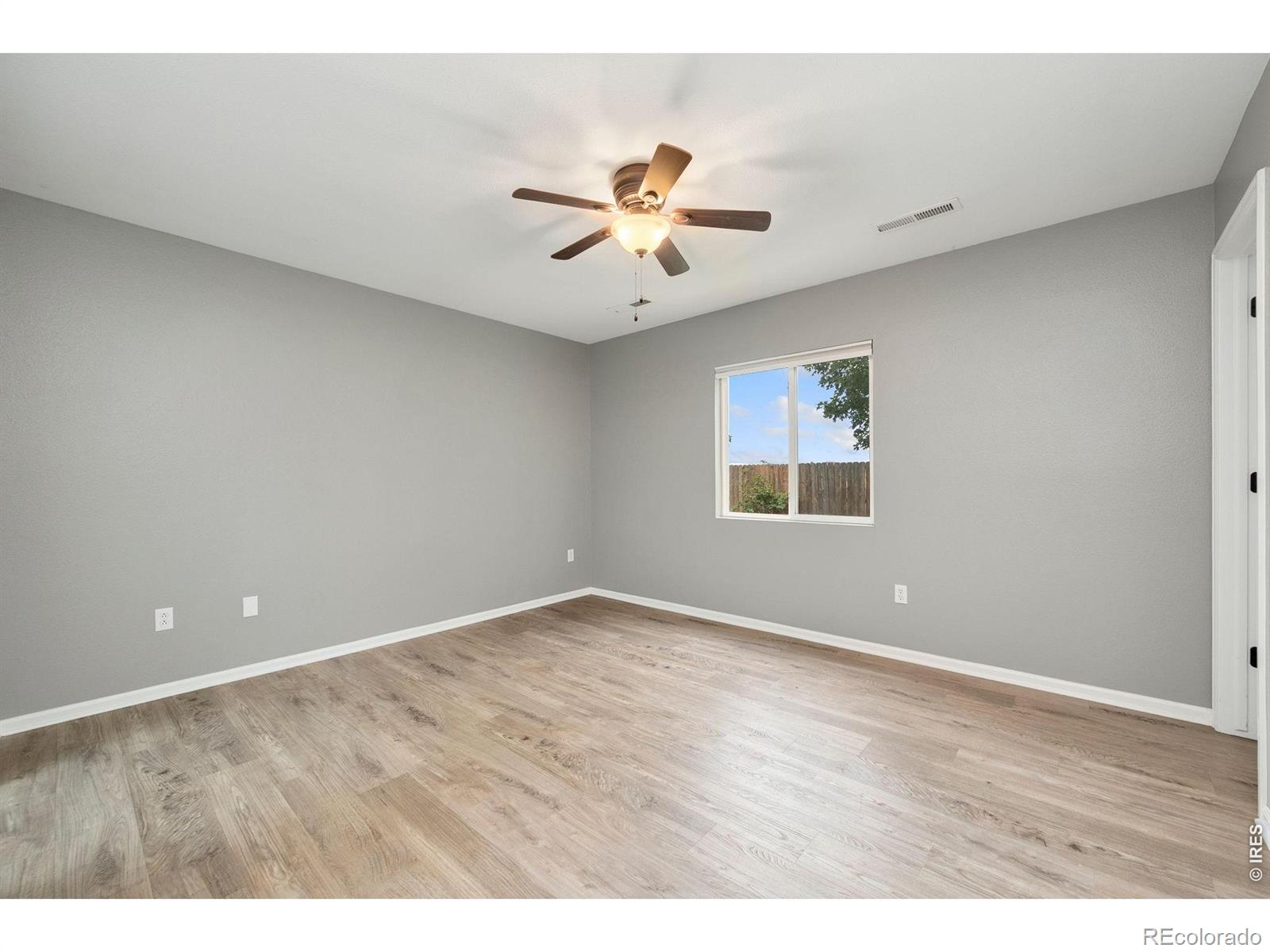 MLS Image #16 for 620  elizabeth st cir,dacono, Colorado