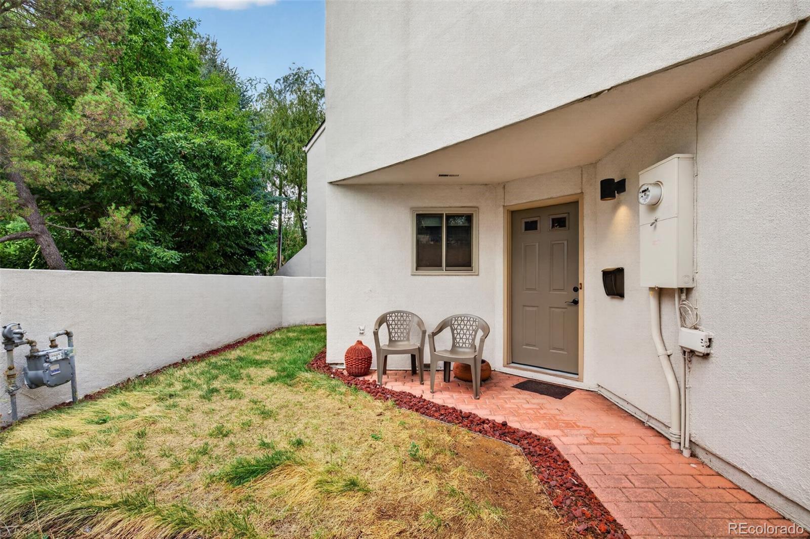 MLS Image #3 for 102  creekside lane,colorado springs, Colorado