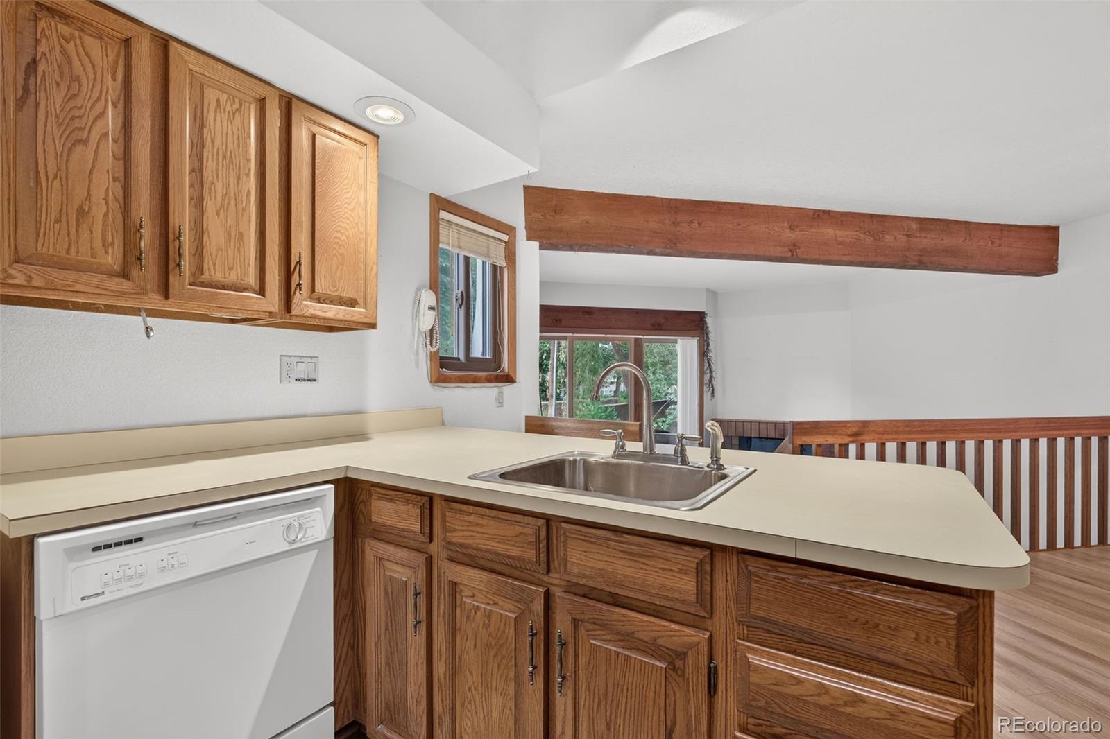 MLS Image #9 for 102  creekside lane,colorado springs, Colorado