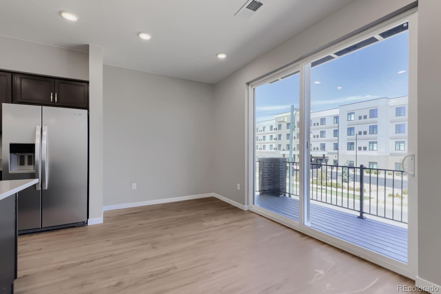 MLS Image #15 for 9200 e 47th avenue,denver, Colorado