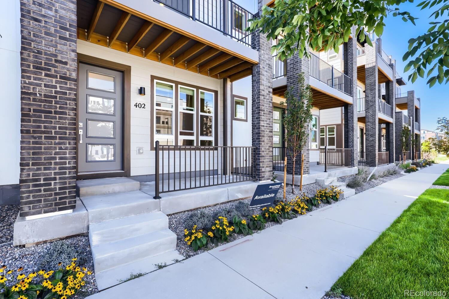 MLS Image #3 for 9200 e 47th avenue,denver, Colorado