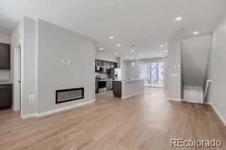 MLS Image #8 for 9200 e 47th avenue,denver, Colorado