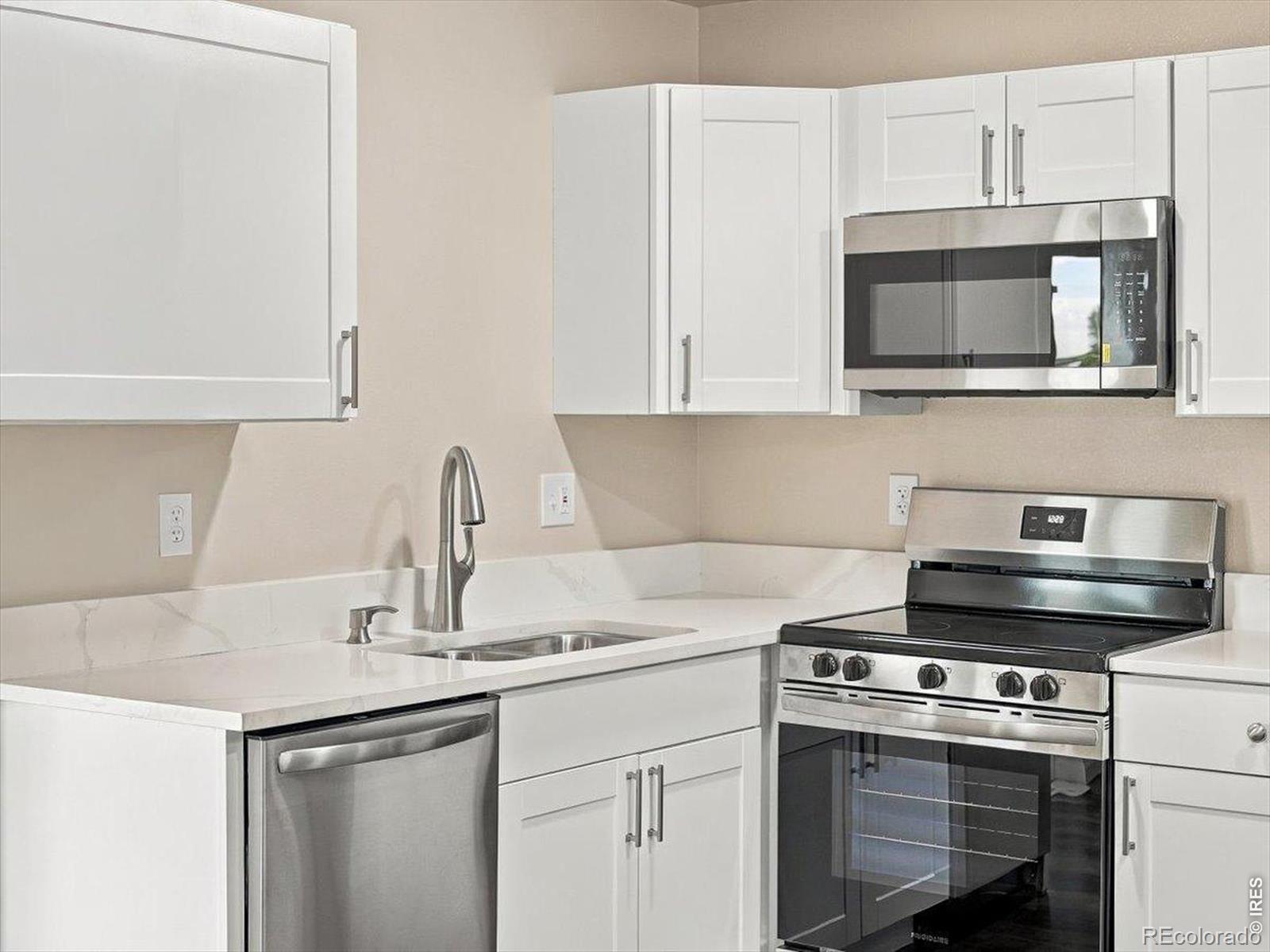 MLS Image #10 for 236  ley drive,la salle, Colorado