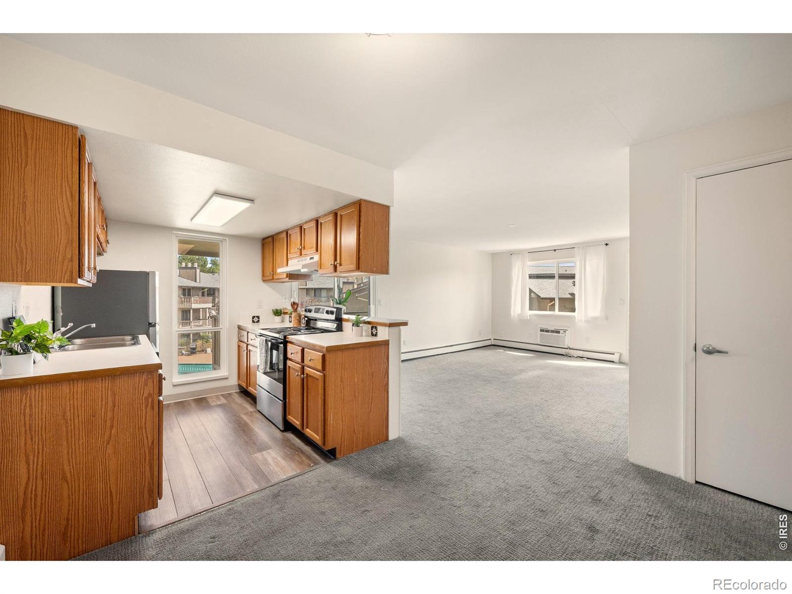 MLS Image #13 for 645  manhattan place,boulder, Colorado