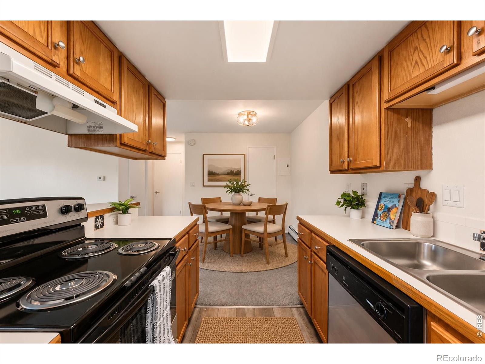 MLS Image #6 for 645  manhattan place,boulder, Colorado