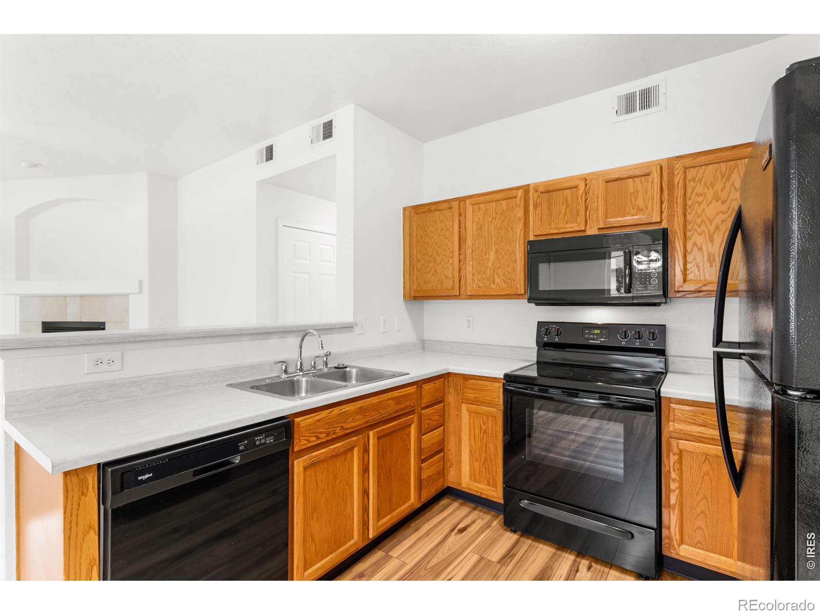 MLS Image #10 for 3002 w elizabeth street,fort collins, Colorado