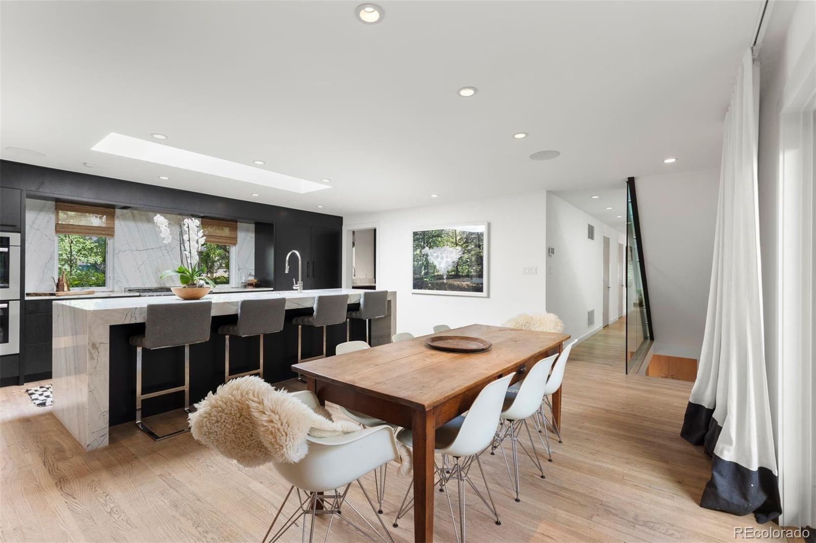 MLS Image #10 for 275  vine street,denver, Colorado