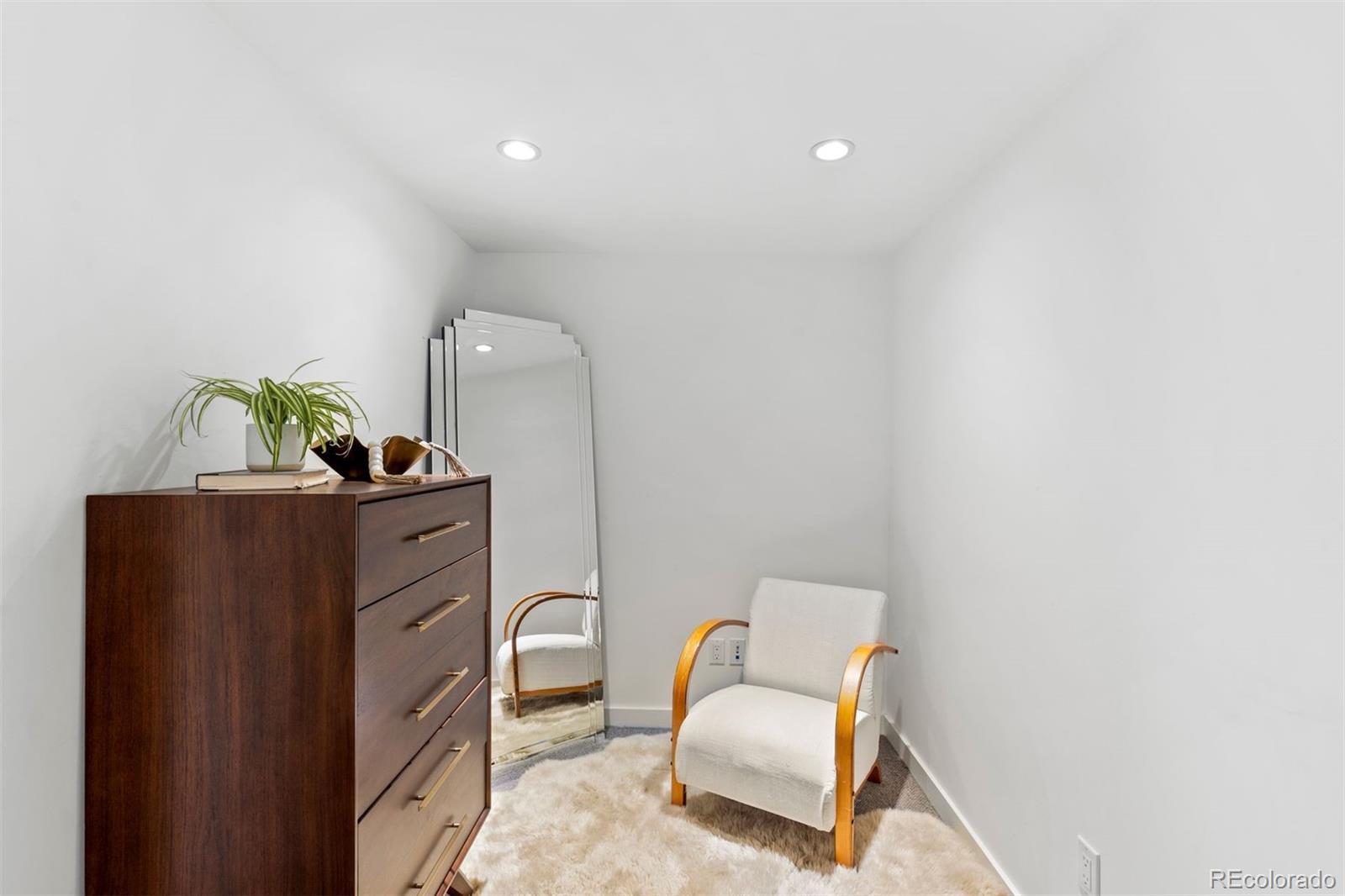 MLS Image #40 for 275  vine street,denver, Colorado