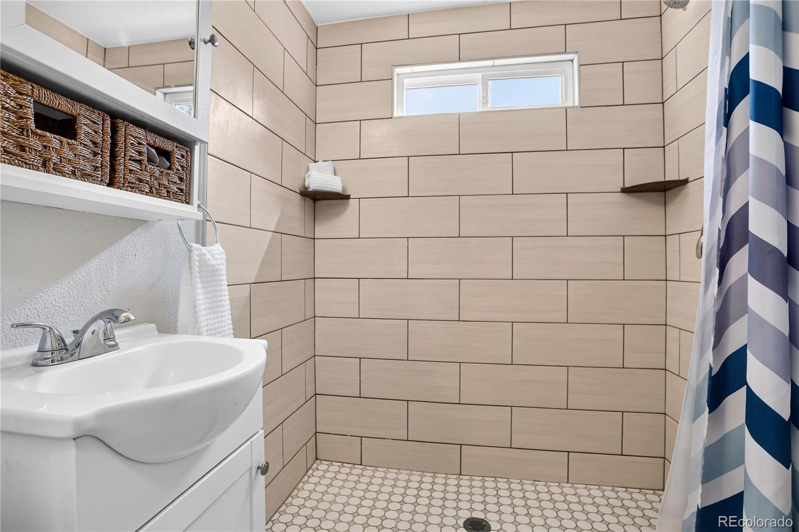 MLS Image #19 for 2426  newland street,edgewater, Colorado
