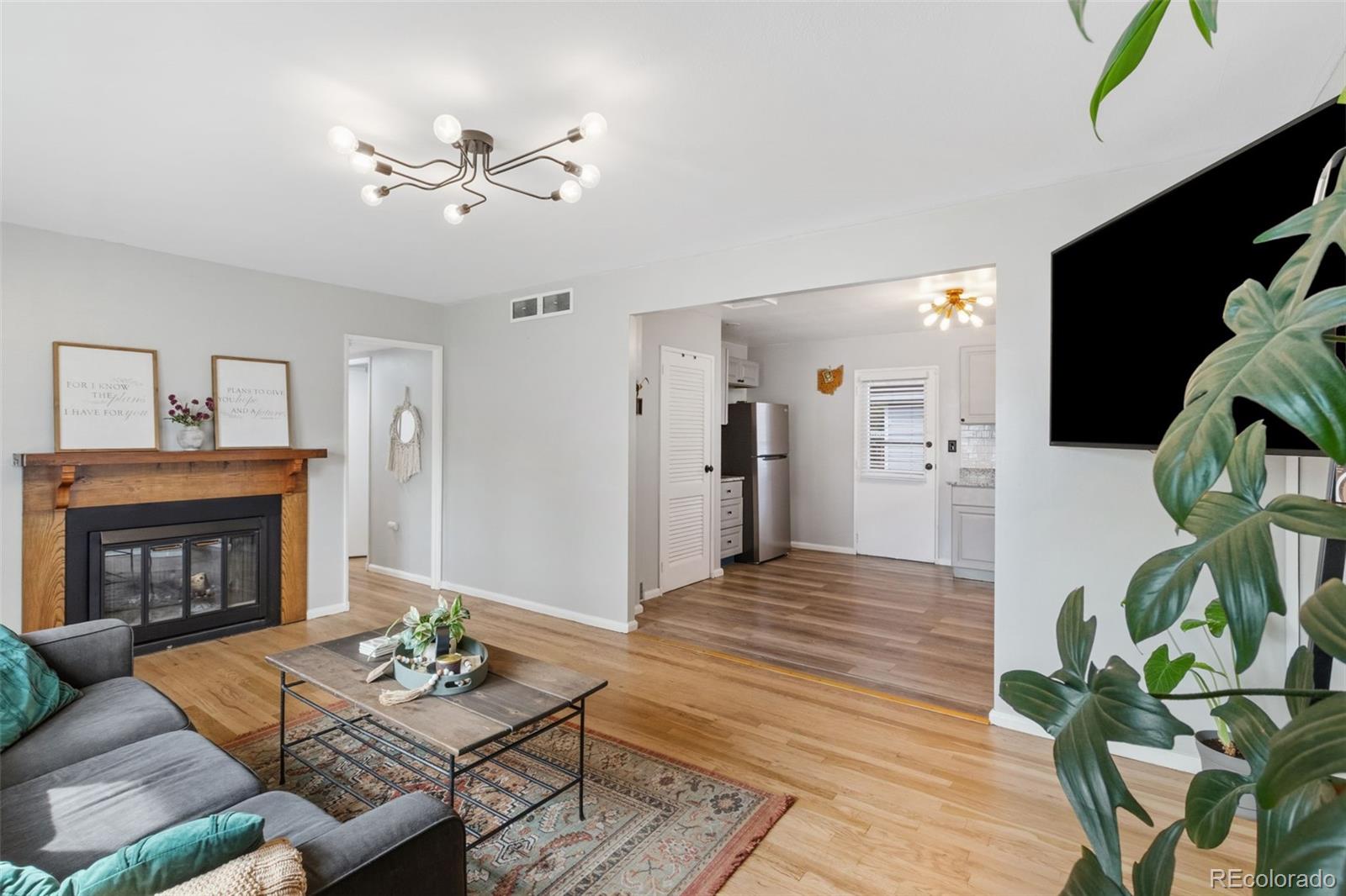 MLS Image #11 for 1138  florence avenue,colorado springs, Colorado