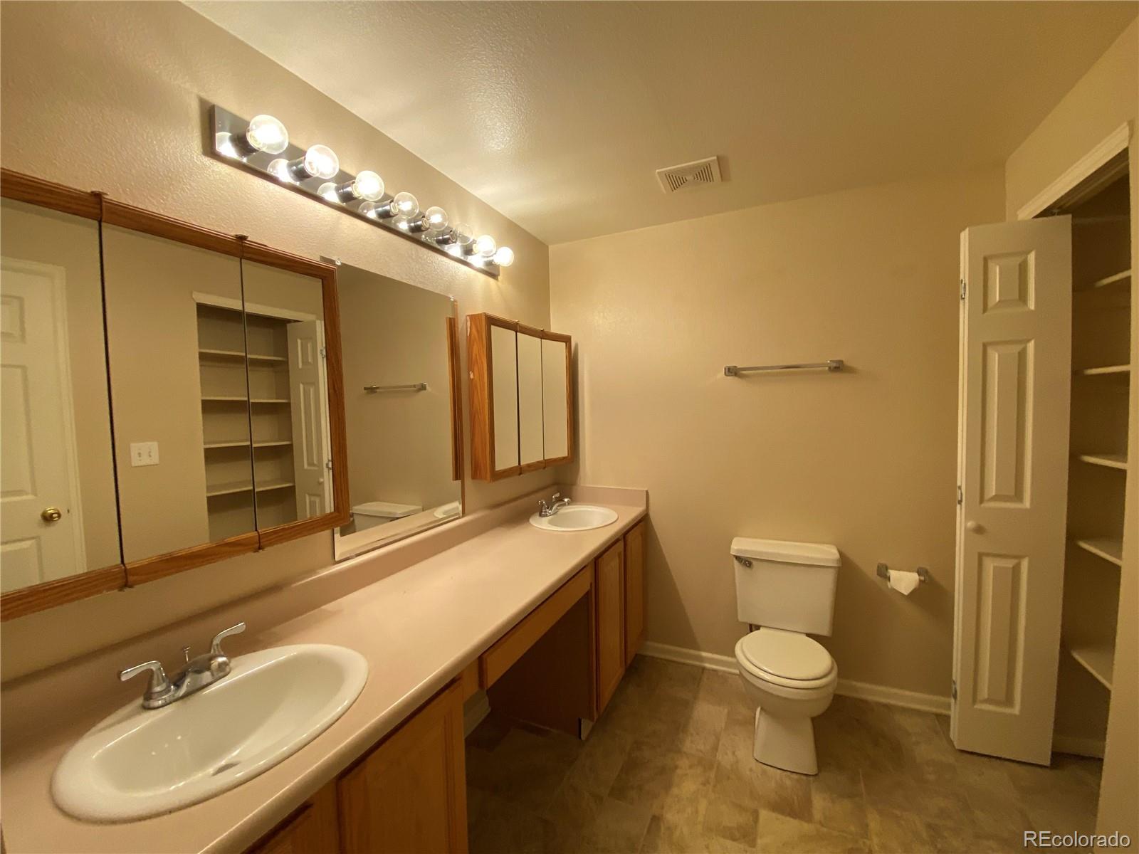 MLS Image #21 for 2215  gold dust lane,highlands ranch, Colorado