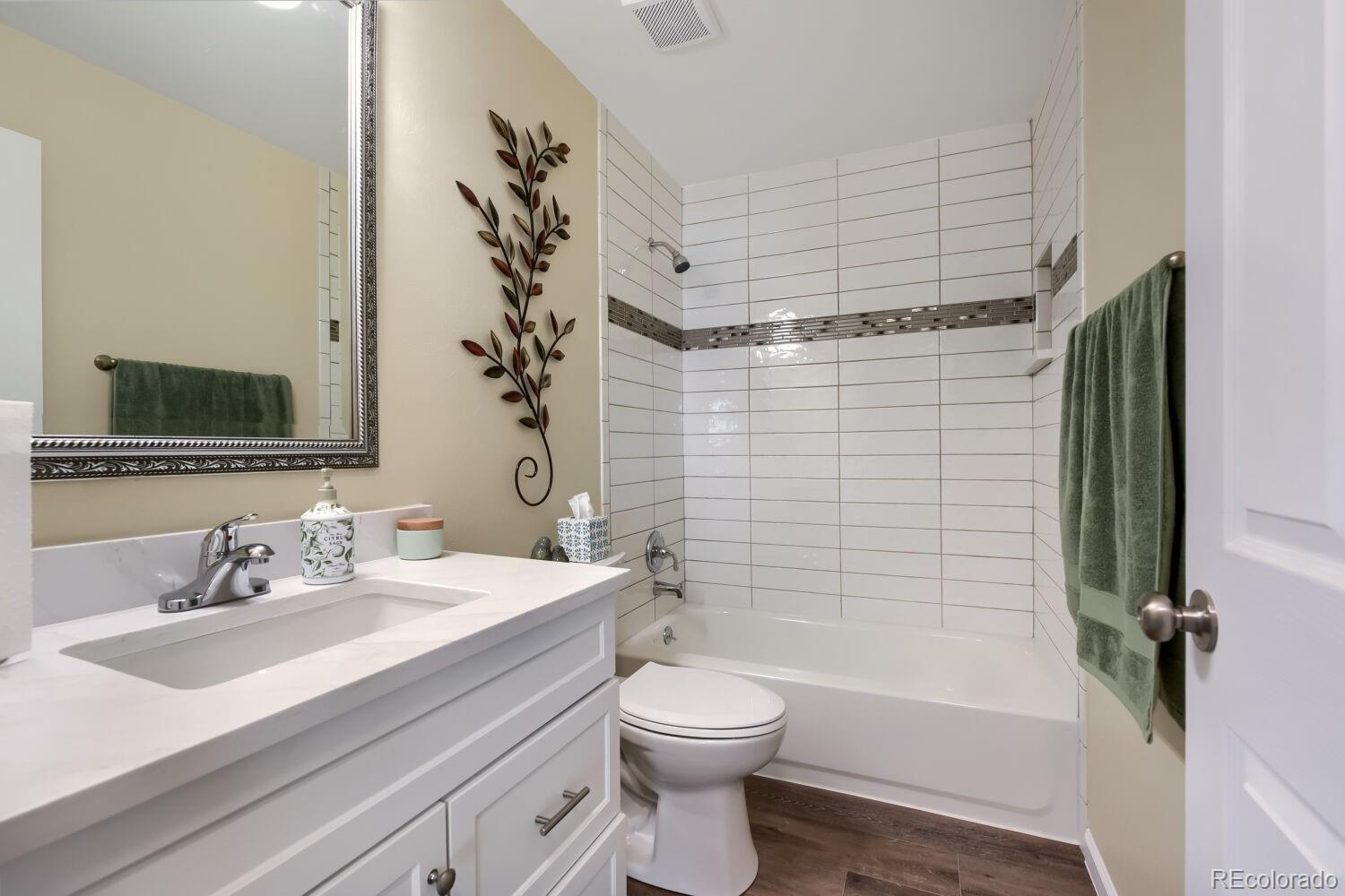 MLS Image #13 for 7965 s estes court,littleton, Colorado
