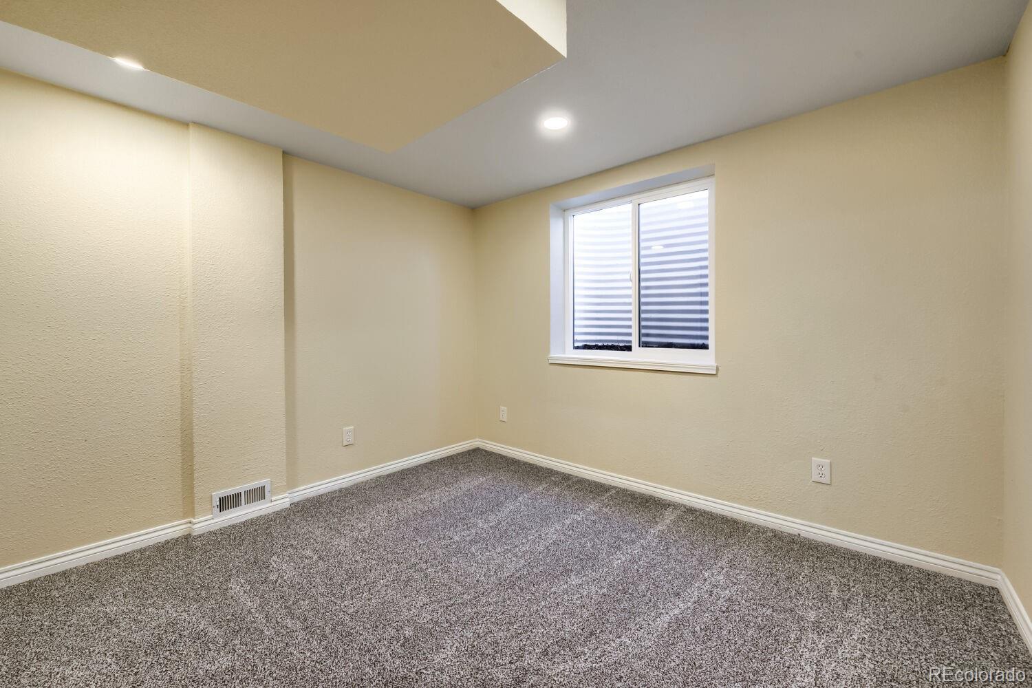 MLS Image #16 for 7965 s estes court,littleton, Colorado