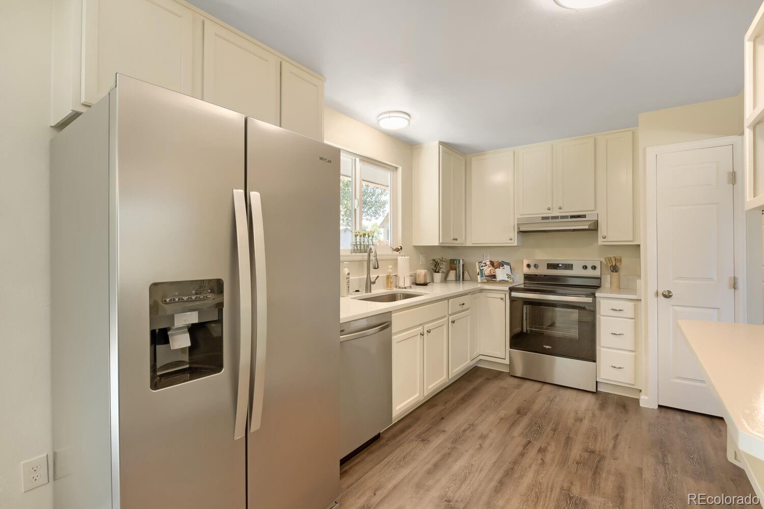 MLS Image #5 for 7965 s estes court,littleton, Colorado