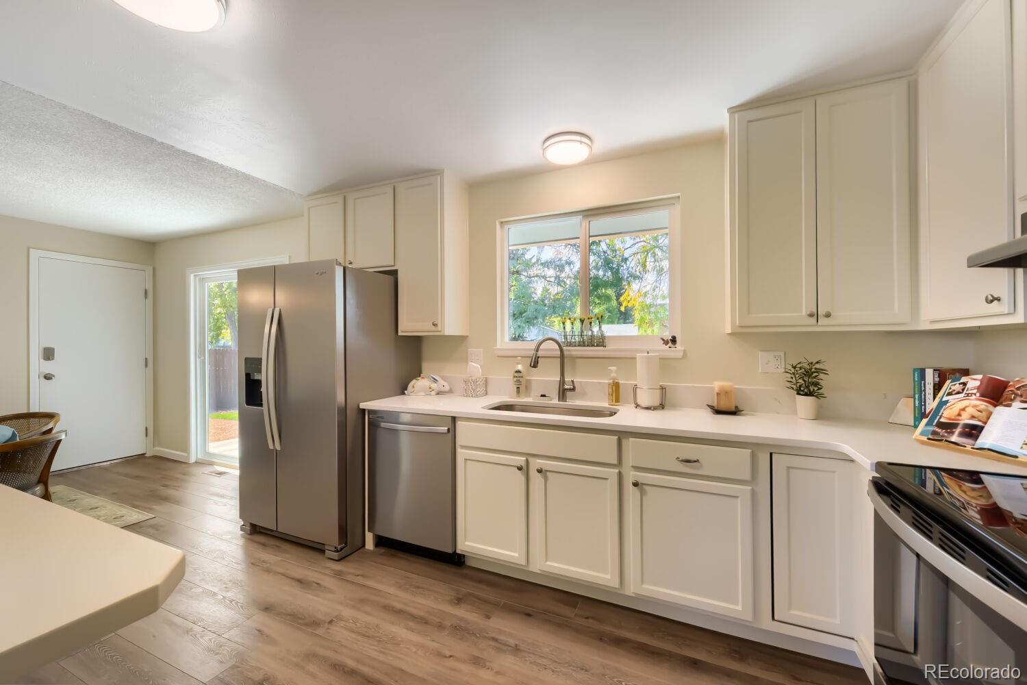 MLS Image #7 for 7965 s estes court,littleton, Colorado