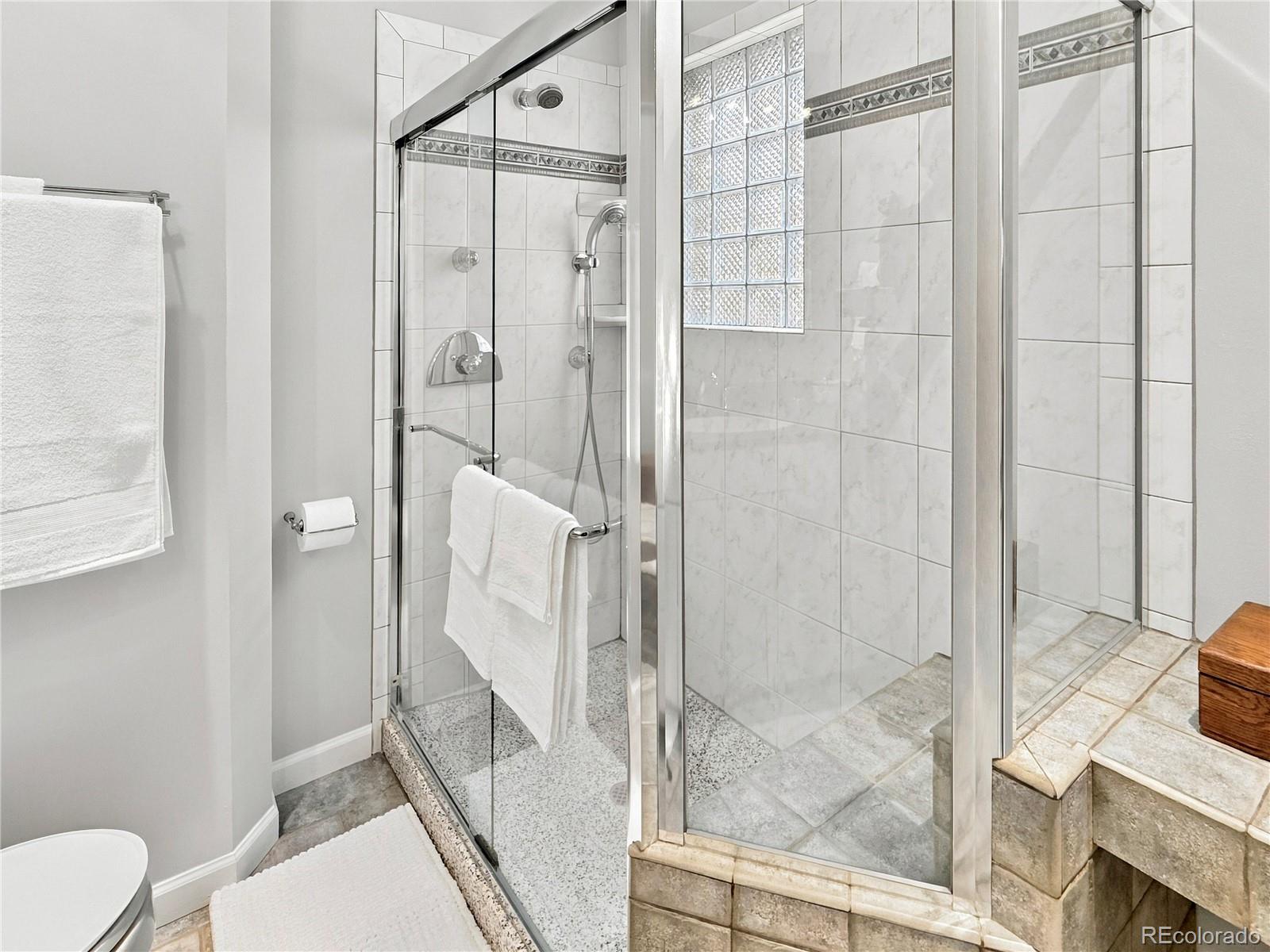 MLS Image #20 for 2170 s flower way,lakewood, Colorado