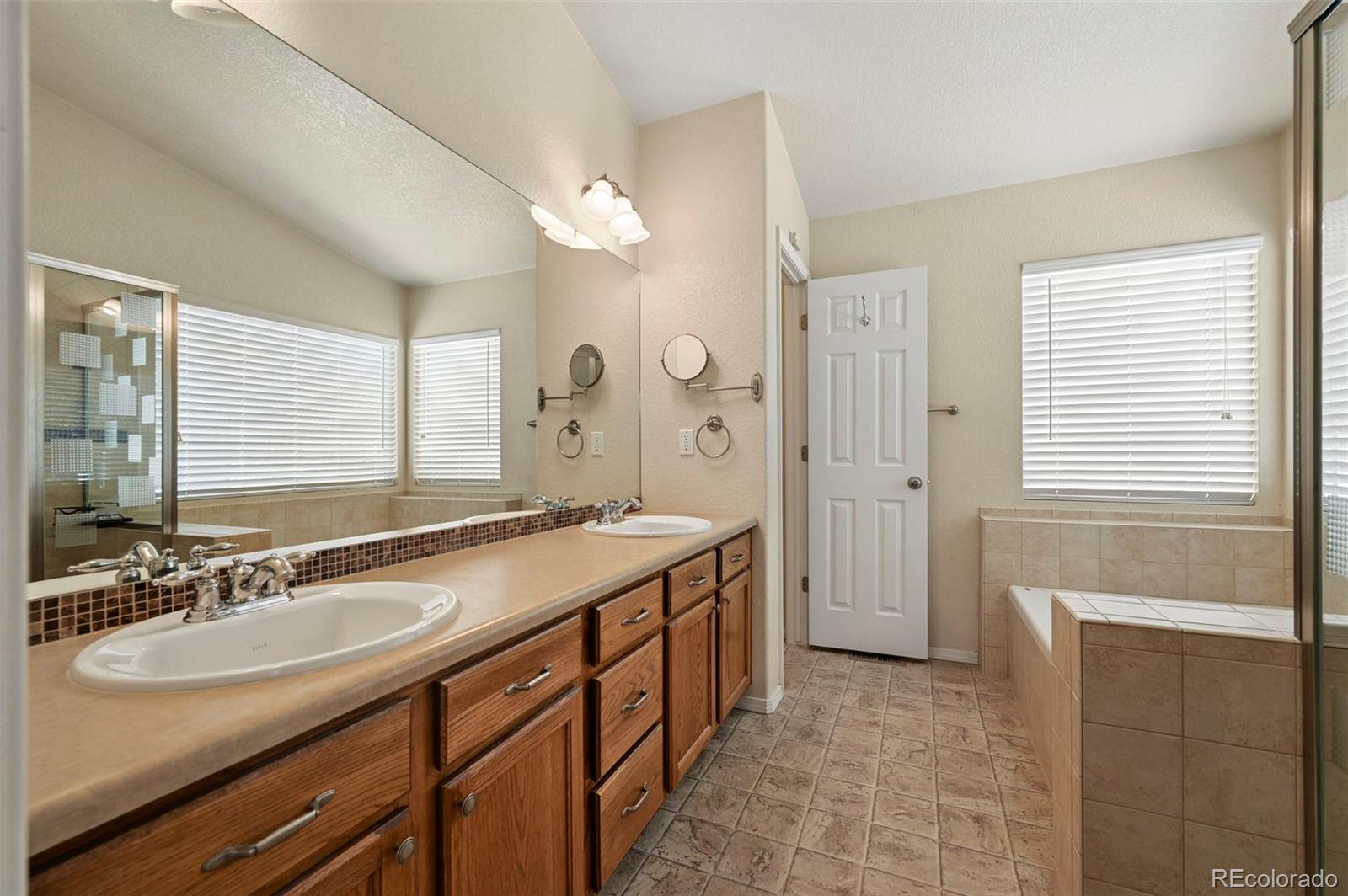 MLS Image #12 for 7557  legend hill drive,colorado springs, Colorado