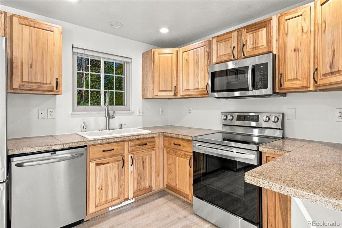 MLS Image #28 for 466  fox street,longmont, Colorado