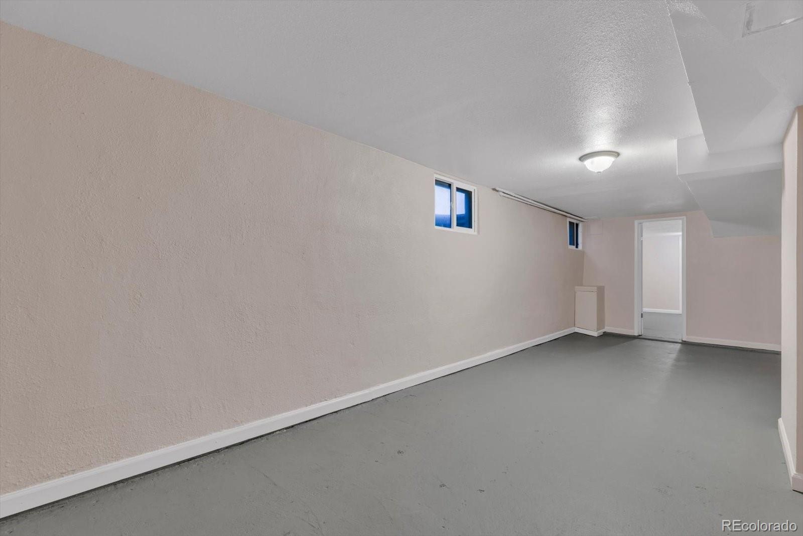MLS Image #12 for 790 s raleigh street,denver, Colorado