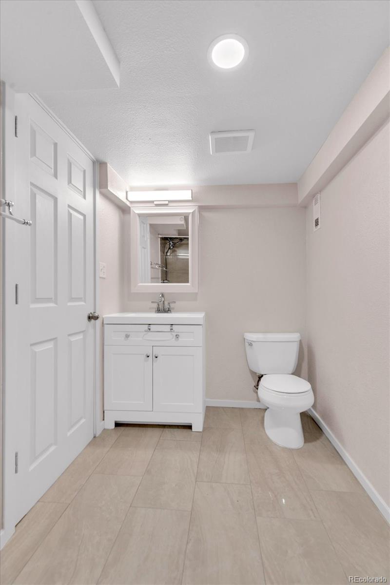 MLS Image #16 for 790 s raleigh street,denver, Colorado
