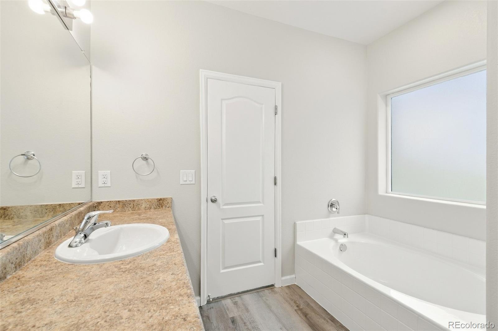 MLS Image #17 for 9548  dahlia lane,thornton, Colorado