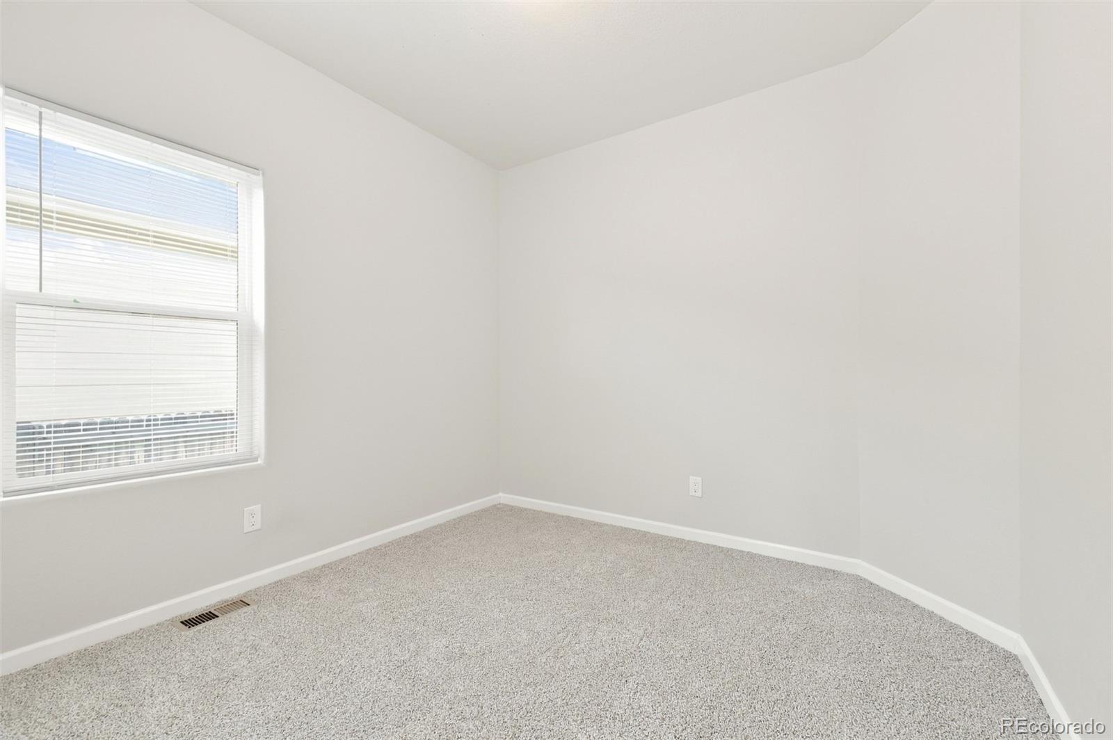 MLS Image #20 for 9548  dahlia lane,thornton, Colorado