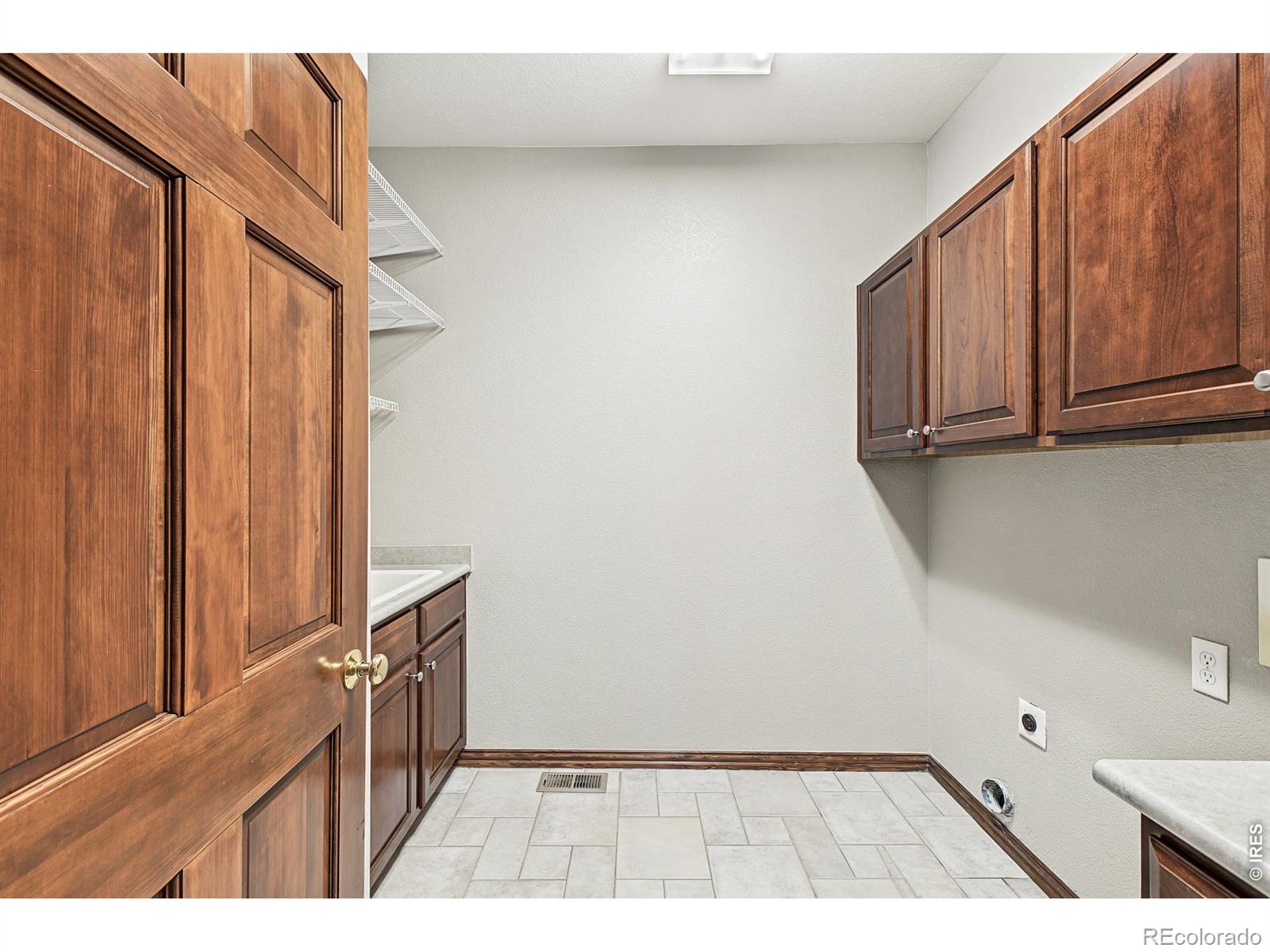 MLS Image #35 for 6724 w gould drive,littleton, Colorado